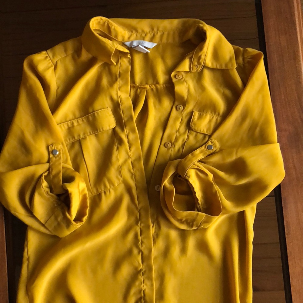 Mustard silky button blouse!